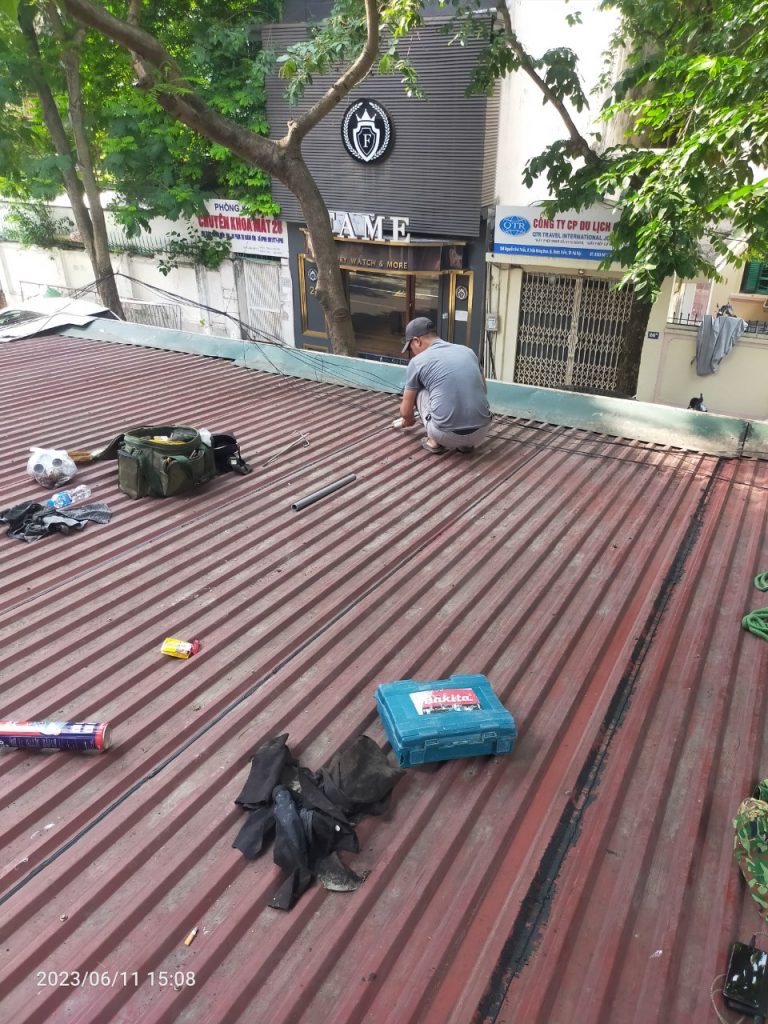 chống thấm mái tôn